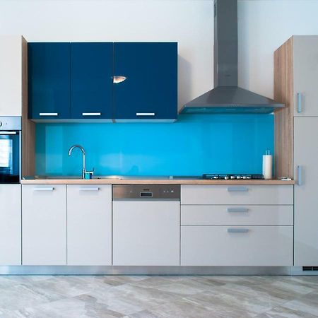 Iva Appartement Kaštela Buitenkant foto